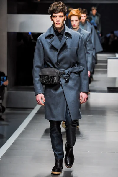 Look 7
